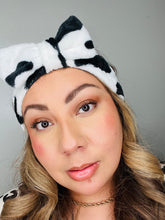 Load image into Gallery viewer, Cow Print Headband
